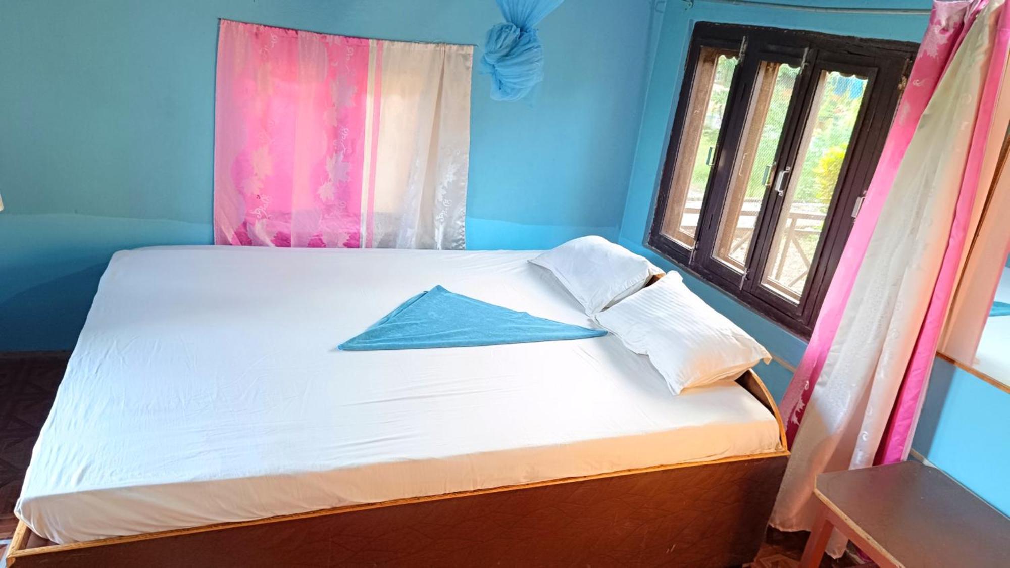 Mr. B'S Place Bardiya Ruang foto